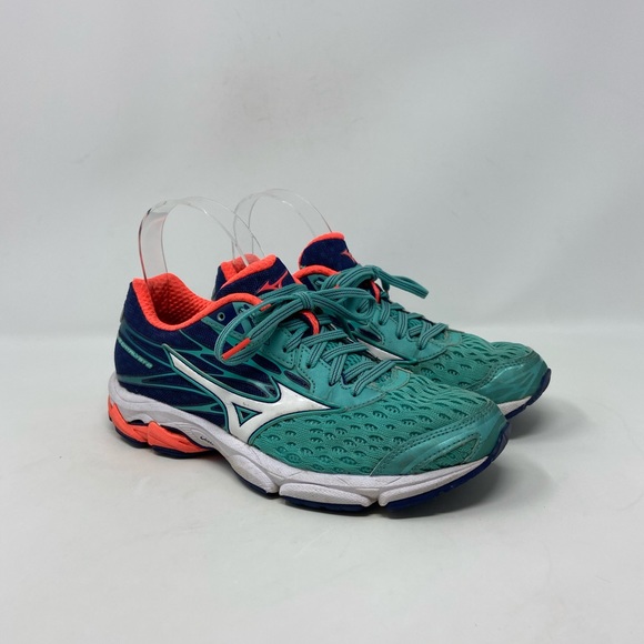 mizuno wave catalyst 2